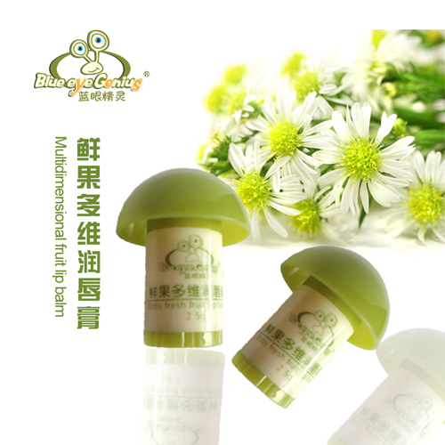 藍(lán)眼精靈鮮果多維潤唇膏
