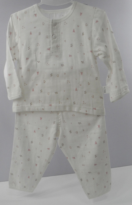 娃愛(ài)的蓓蓓圓領(lǐng)長(zhǎng)袖內(nèi)衣套裝