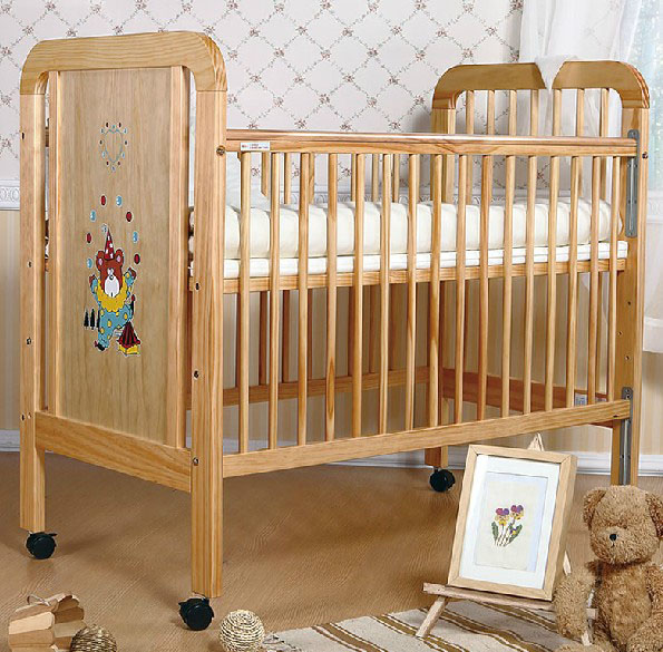 愛斯博兒原木色嬰兒床