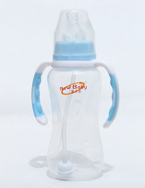 新兒寶藍白色標(biāo)口240ml雙色雙耳自動菱腰形PP奶瓶