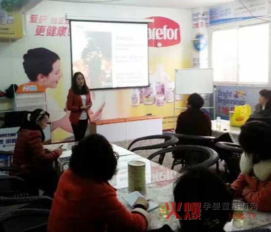 �򘷘��̷ۺ���ĸ�����Ӗ(x��n)�n�ÈA�M�e�k