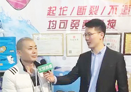 ���Lֱ��--��(��i)��ĸ�뾩��չ��(hu��)�F(xi��n)��(ch��ng)