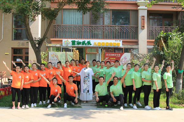    �ѳ��L(zh��ng)С�����ÈF(tu��n)�(du��)