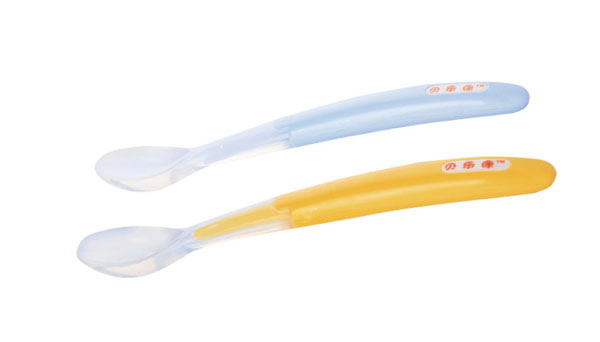 貝樂康硅膠軟頭安全湯匙(兩只裝).jpg 貝樂康硅膠軟頭安全湯匙(兩只裝).jpg