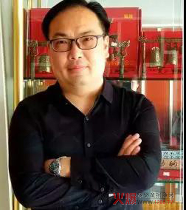 12�����������������Ϻ����׽��ܱ���ĸ��Ʒ�Ƶİl(f��)չ֮������������ĸ�����۷������վ!