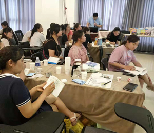  ��ʿؐؐ�I�B(y��ng)Ʒ��Ӗ(x��n)