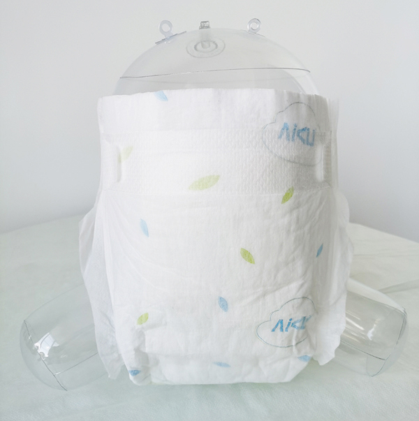 至愛(ài)寶貝嬰兒紙尿褲實(shí)物圖3.jpg