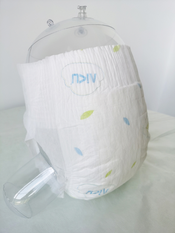 至愛(ài)寶貝嬰兒紙尿褲實(shí)物圖5.jpg