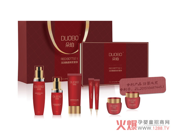 �o��ĸ���ИI(y��)�L(f��ng)�ڣ�����Ʒ�Ƙsҫ�������������D(zhu��n)�Юa(ch��n)�D�o(h��)�wƷ�Ј�(ch��ng)