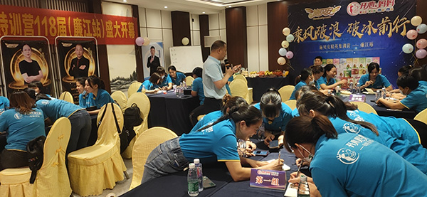 簽軍令狀1.jpg 簽軍令狀1.jpg