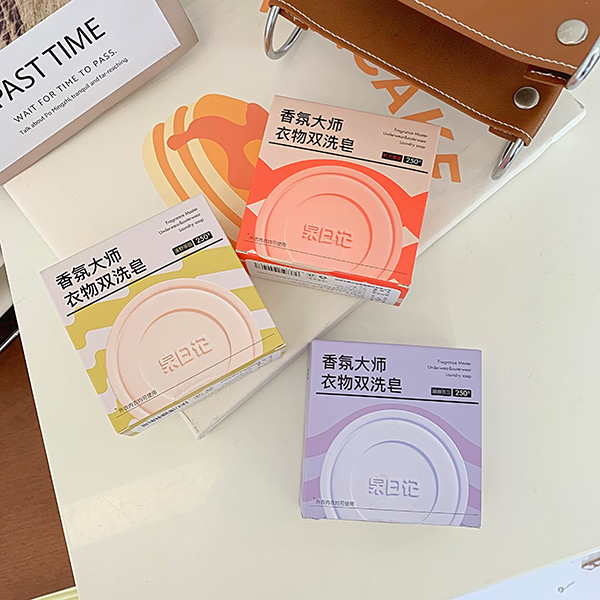 泉日記香氛大師衣物雙洗皂3.jpg