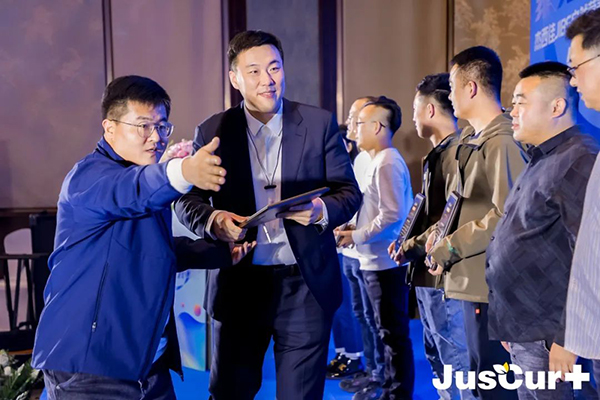 ������JIBS��Ȼ�I(y��ng)�B(y��ng)��Ʒ�l(f��)����(hu��) (11).jpg