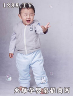 ���뷻���b��ͨ�û����{(l��n)ɫ���b