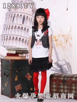 M.TTϵ�Еr��Ů��ȹ���b