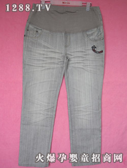 �ی�����(zh��n)�����Һ���C��ţ���и��L(zh��ng)ѝ