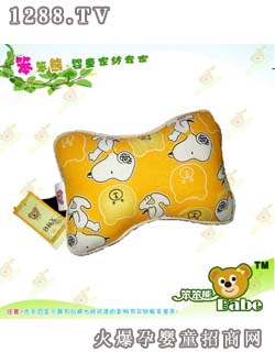 �������i����