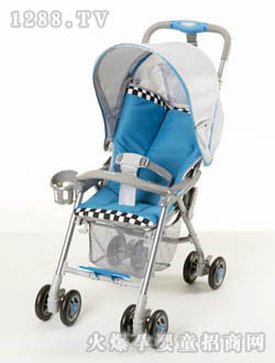康貝藍白色嬰兒推車