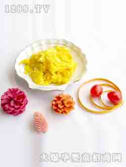 ϲϲ���Ӳ���ɫ���u��