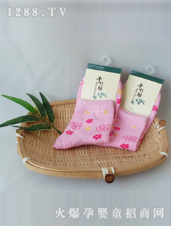 ǧ�񷻷�ɫ�\(y��n)��(d��ng)�m