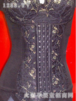 ��һ�c�����̓�(n��i)����ɫ