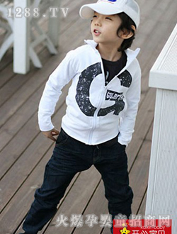 開心寶貝白色休閑童裝