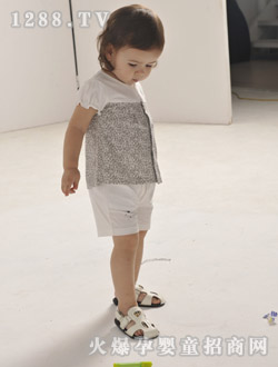 ��(��i)�ь��׃���ɫ���b