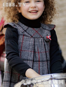 �۷�ؐ��ɫŮͯ����