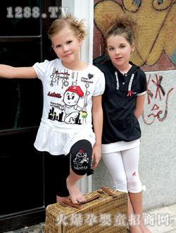 �����ȵ�Ůͯ���e���b