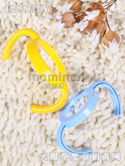 皇家寶貝寬口奶瓶把手