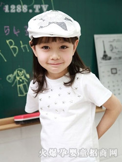 �i�i�bŮͯ��ɫ����