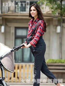 �Є��˼tɫ�����ЋD�b