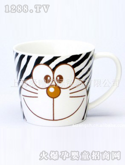 ����A��(m��ng)���R�y�R�˱�