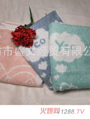 ���ы냺��(zhu��n)��ë����ɫ