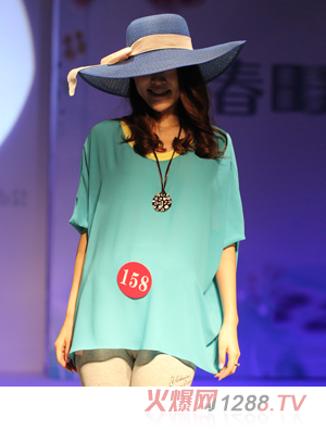 ��(y��u)ؐ�ݜ\�{(l��n)ɫ�ЋD��