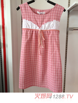 ��+����ݗ�����ɫ