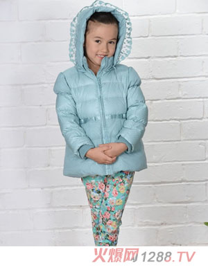 ��(��i)Ψ��ŮСͯ�A�c(di��n)�W������ͯ�b